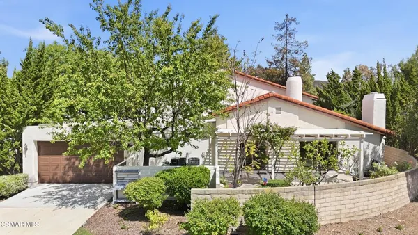 $780,000 | 624 Woodlawn Drive, Thousand Oaks, CA 91360