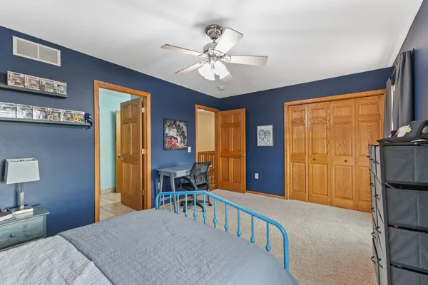 $999,995 | 12470 West 270th Street, Belle Plaine, MN 56011