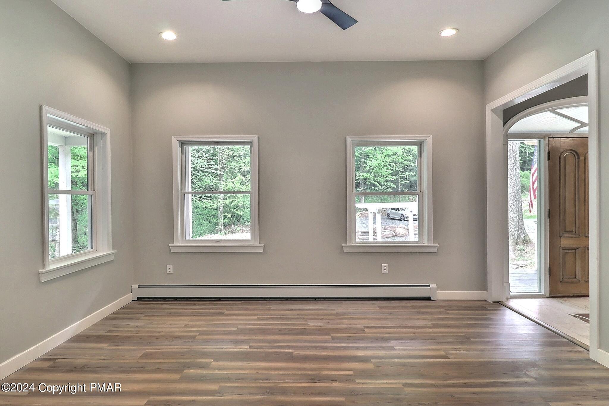 333 Merwinsburg Road Effort, PA 18330 - Photo 22 of 55 Dining Area