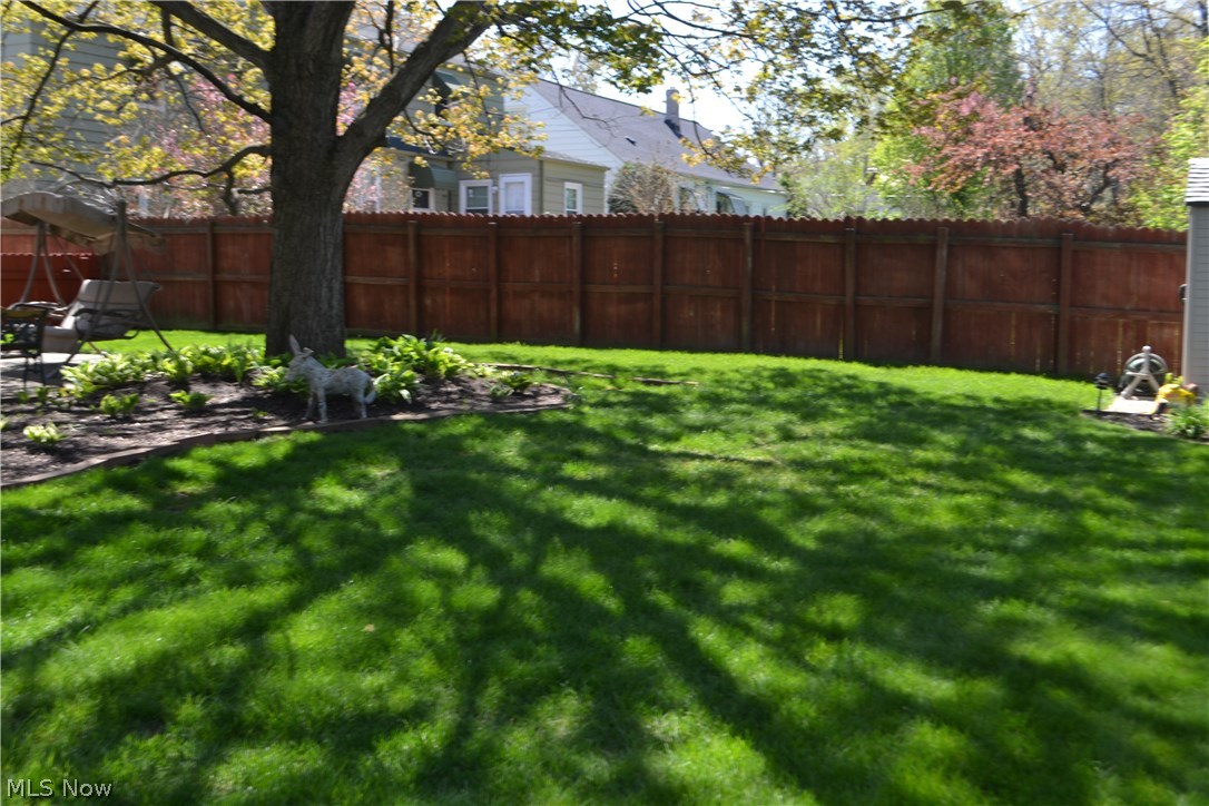 830 Quilliams Road Cleveland Heights, OH 44121 - Photo 33 of 35 Fenced in yard and shed.