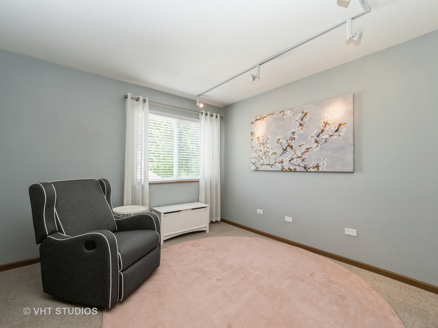 134 South Hankes Road Aurora, IL 60506 - Photo 16 of 31 Gallery Image 16