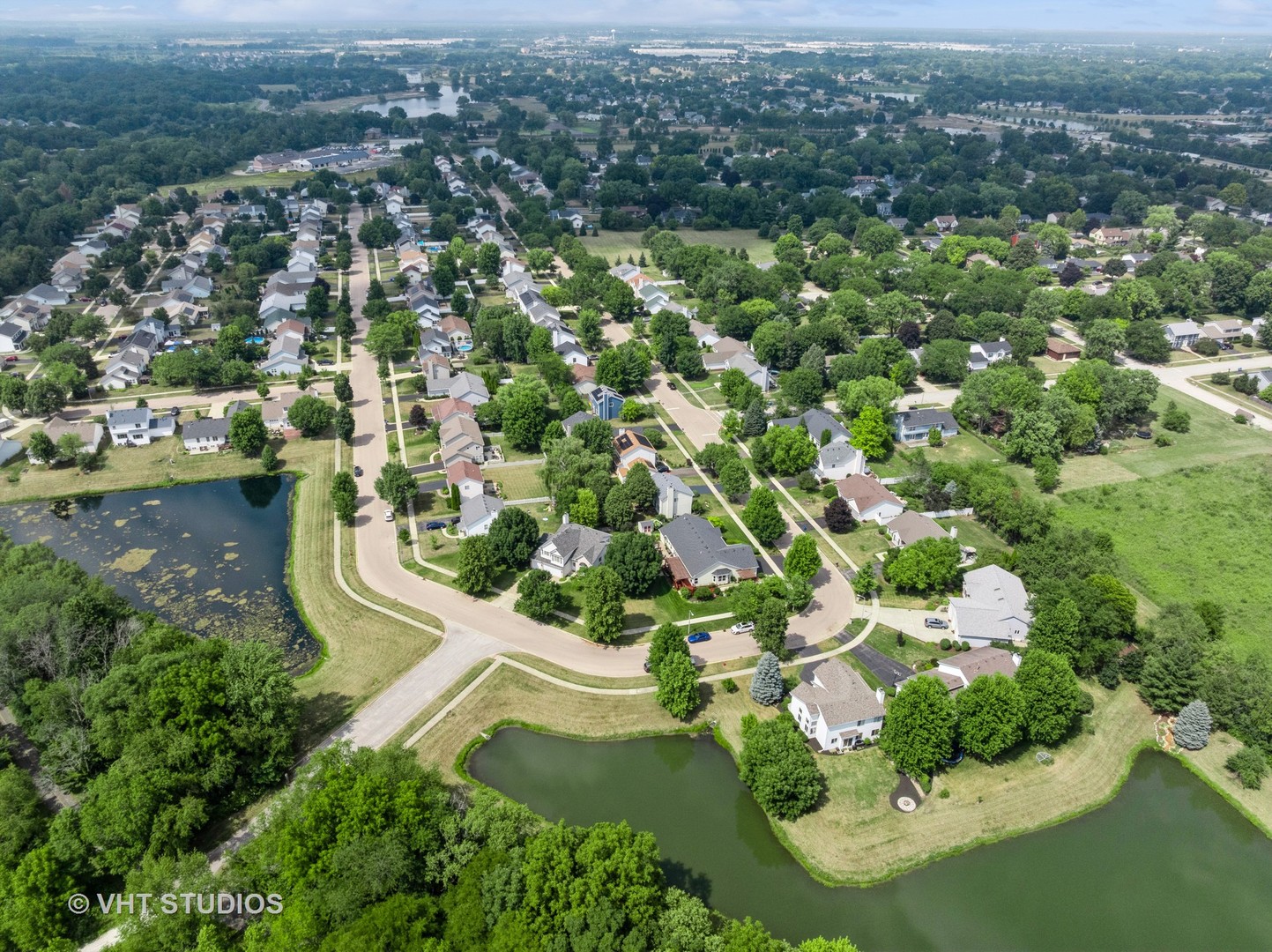 134 South Hankes Road Aurora, IL 60506 - Photo 26 of 31 Gallery Image 26