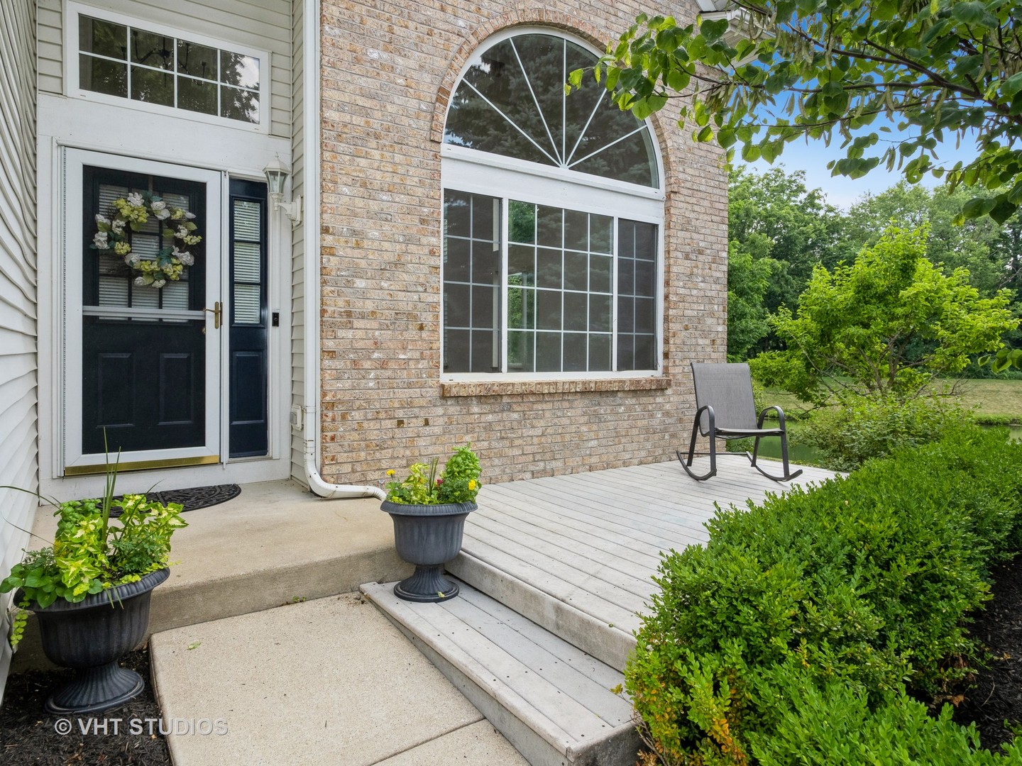 134 South Hankes Road Aurora, IL 60506 - Photo 3 of 31 Gallery Image 3