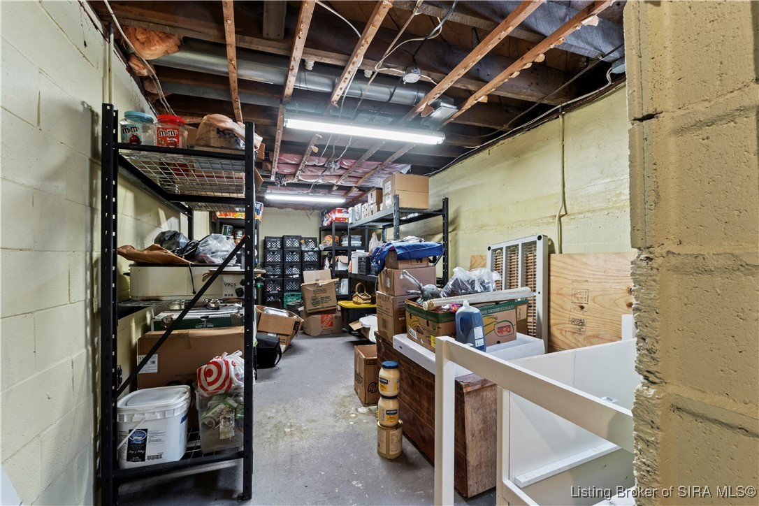 7124 High Street Floyds Knobs, IN 47119 - Photo 21 of 31