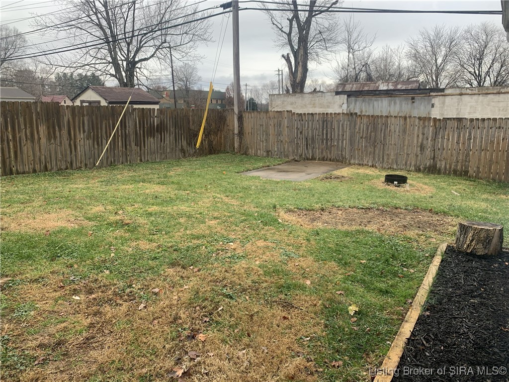 7124 High Street Floyds Knobs, IN 47119 - Photo 23 of 31