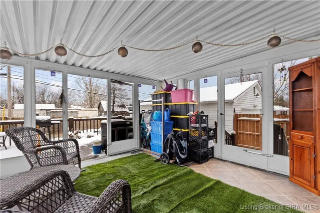 $283,000 | 7124 High Street, Floyds Knobs, IN 47119