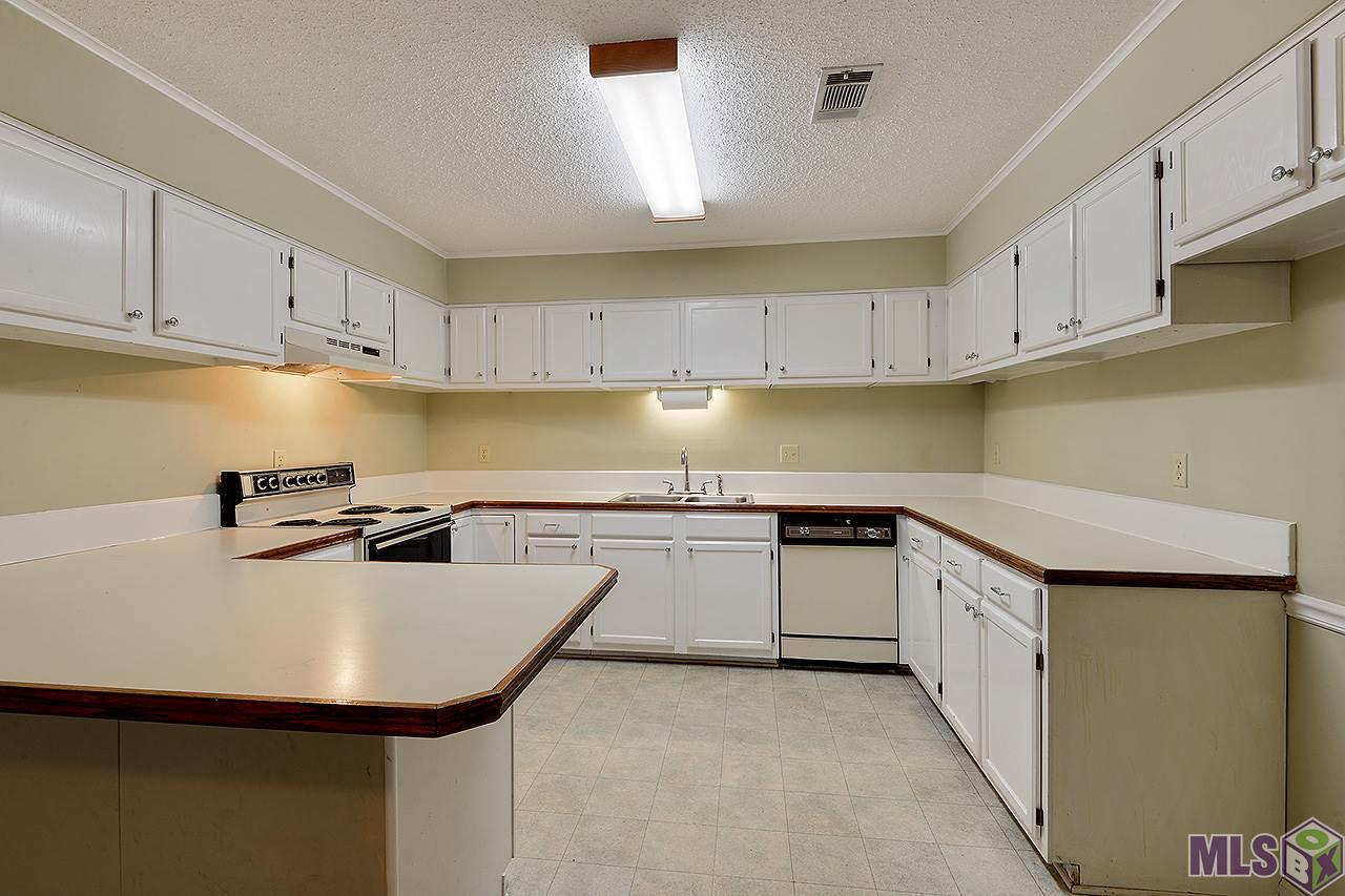 5628 Moorstone Drive Baton Rouge, LA 70820 - Photo 5 of 22