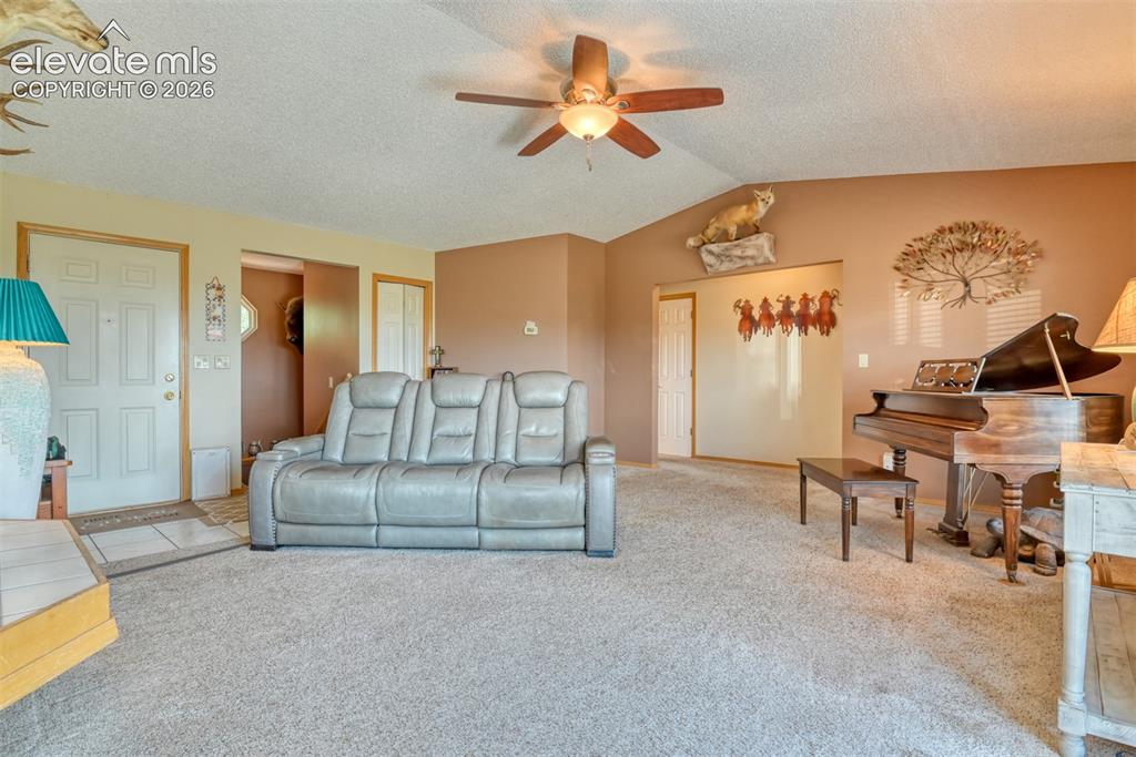 15680 Eastonville Road Elbert, CO 80106 - Photo 5 of 42