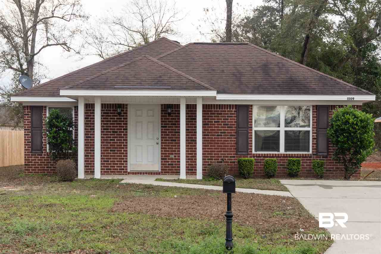 1509 Majesty Loop Foley, AL 36535 - Photo 1 of 12