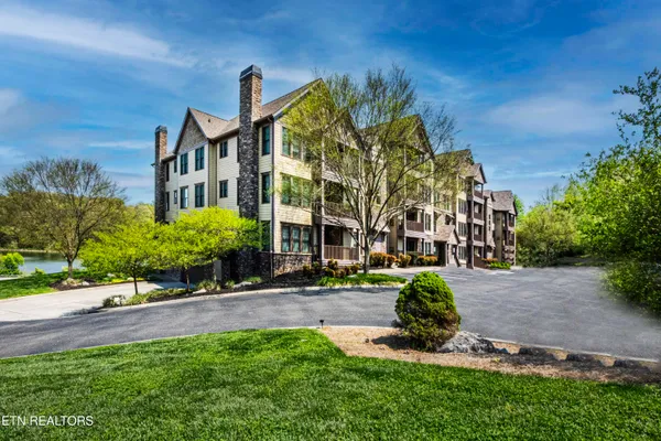 $349,900 | 315 Centennial Bluff Boulevard, Oak Ridge, TN 37830