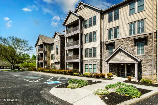 $349,900 | 315 Centennial Bluff Boulevard, Oak Ridge, TN 37830