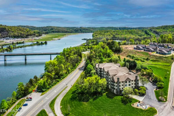 $349,900 | 315 Centennial Bluff Boulevard, Oak Ridge, TN 37830