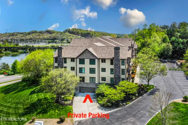 $349,900 | 315 Centennial Bluff Boulevard, Oak Ridge, TN 37830