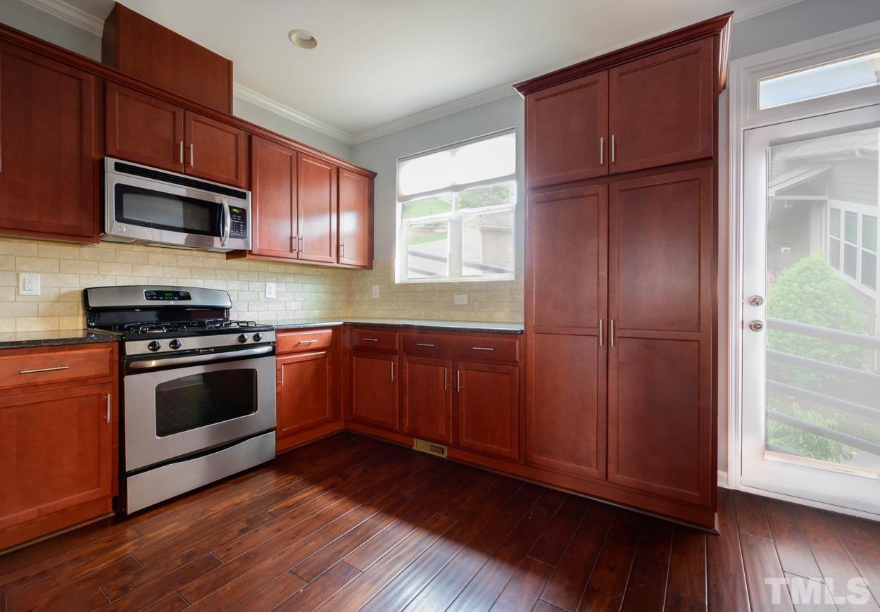 1563 Rodessa Run Raleigh, NC 27607 - Photo 6 of 25