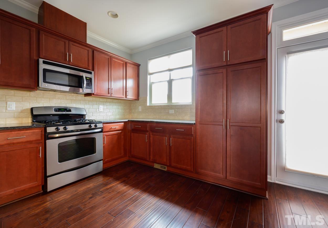 1563 Rodessa Run Raleigh, NC 27607 - Photo 7 of 25