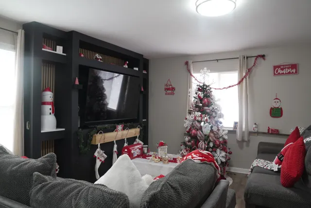 $189,900 | 15315 Cherry Lane, Markham, IL 60428