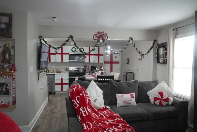 $189,900 | 15315 Cherry Lane, Markham, IL 60428