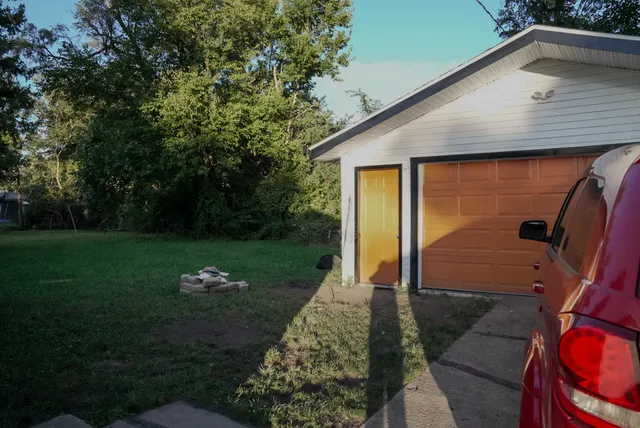 $189,900 | 15315 Cherry Lane, Markham, IL 60428