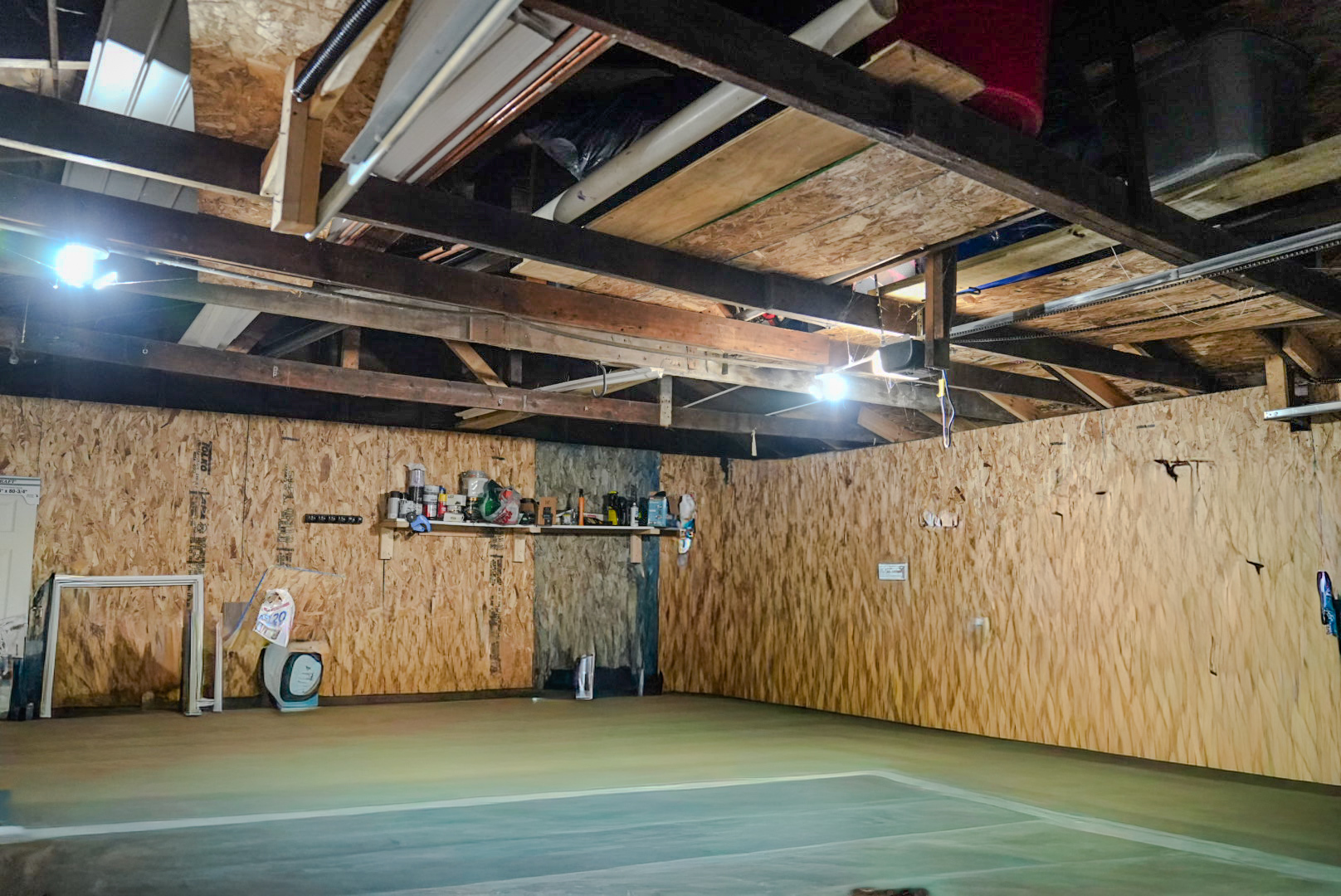 15315 Cherry Lane Markham, IL 60428 - Photo 33 of 34 a view of a car parking garage