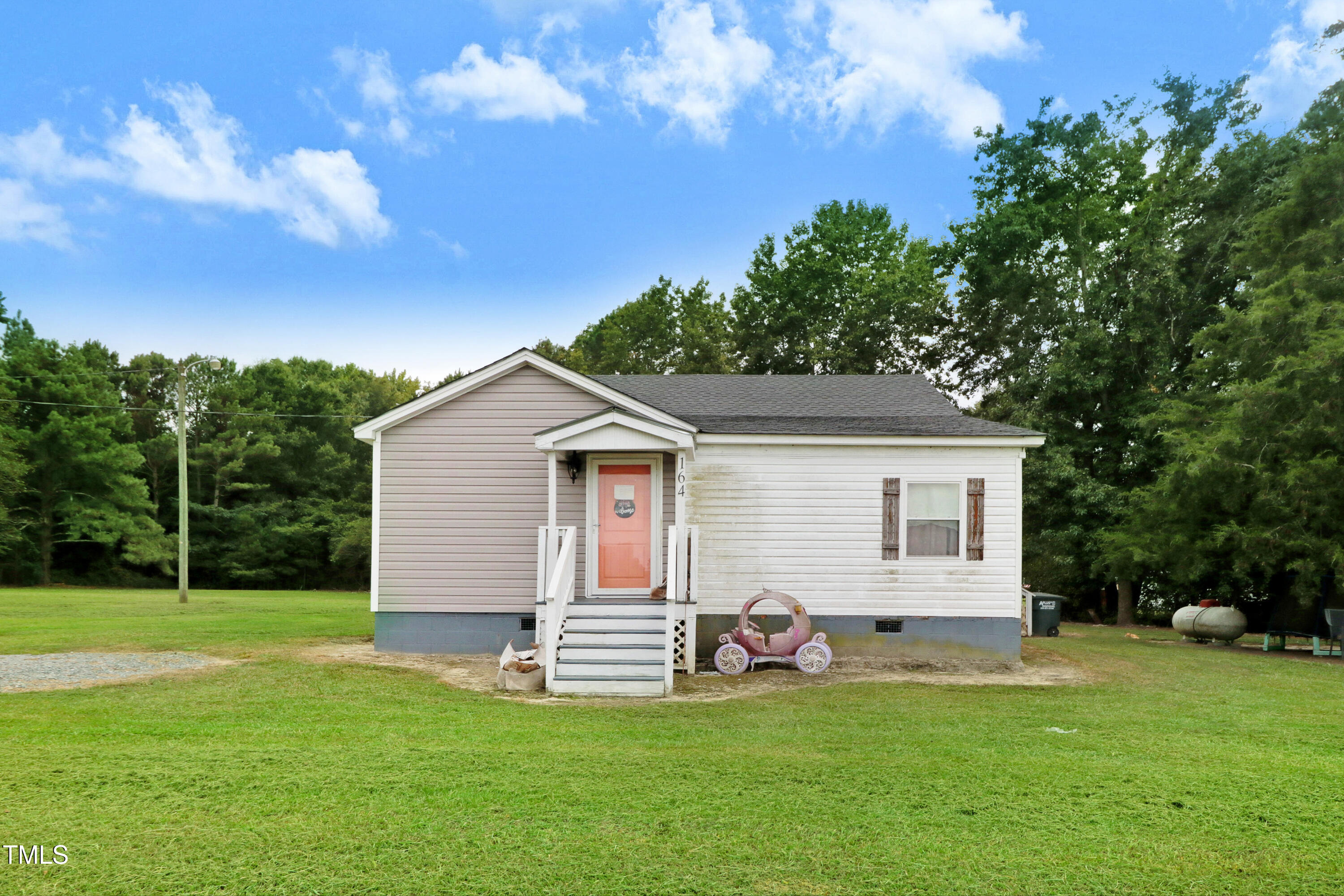 01-164 Old Cornwallis Rd-1