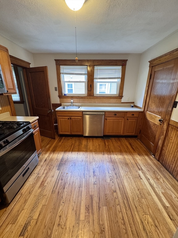 9 Herbertson Road, Unit 1 Boston, MA 02130 - Photo 4 of 10