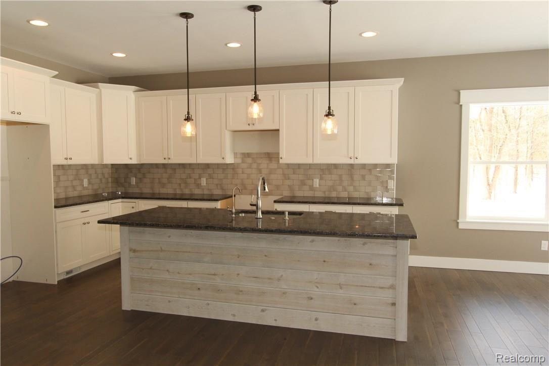 9155 Denton Hill Road Fenton, MI 48430 - Photo 15 of 31 9155 Denton Hill.14