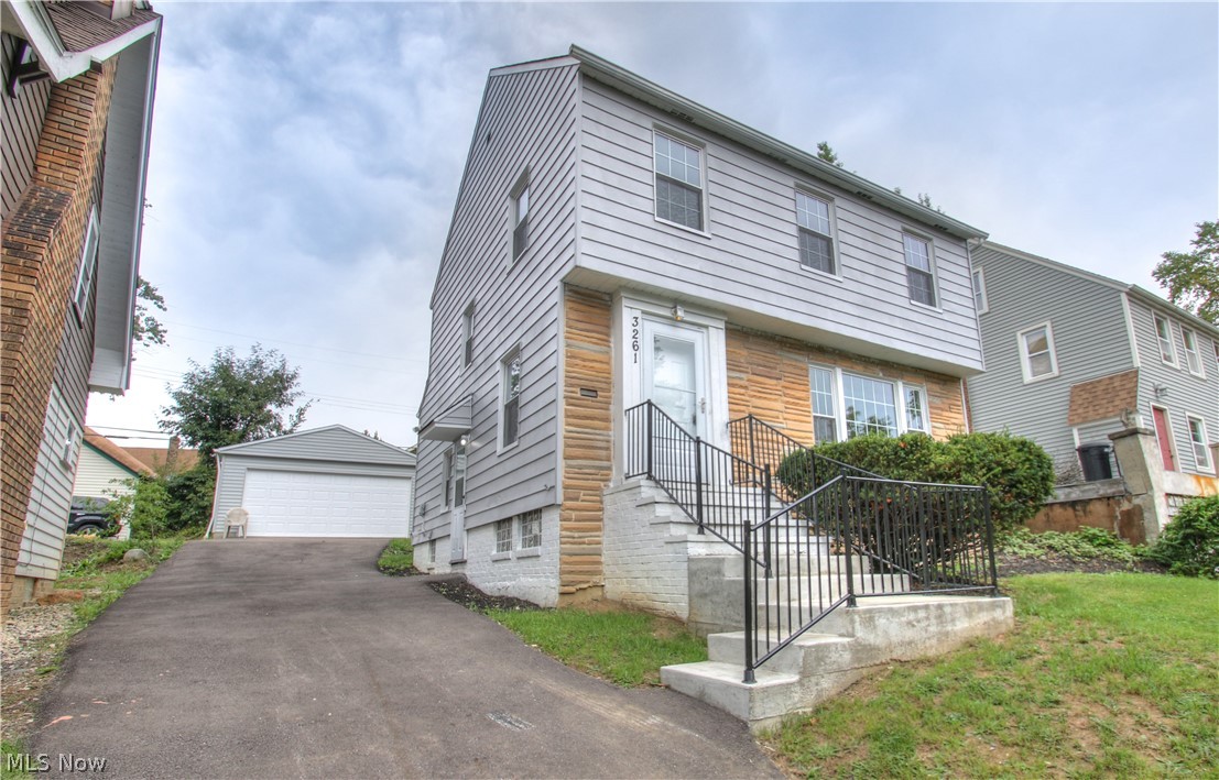 3261 Silsby Road Cleveland, OH 44118 - Photo 2 of 29 Gallery Image 2