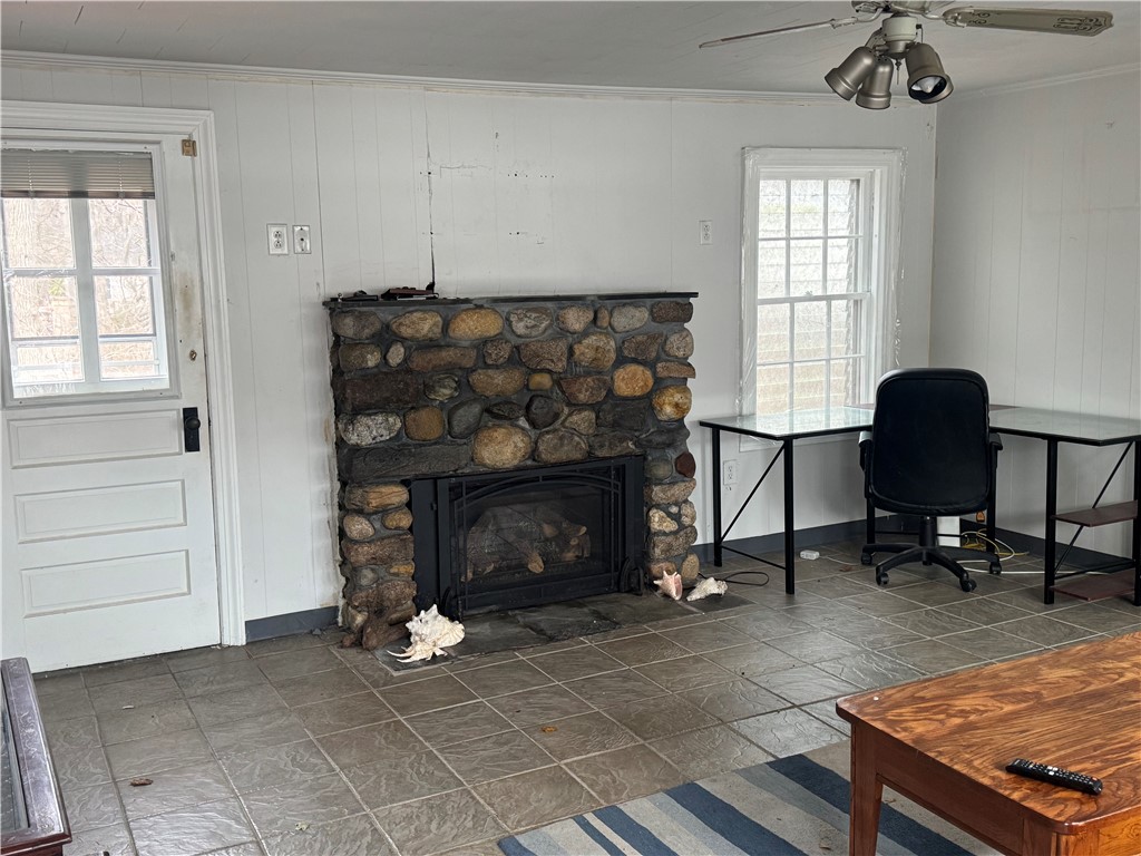 15 Link Street Warwick, RI 02886 - Photo 12 of 32