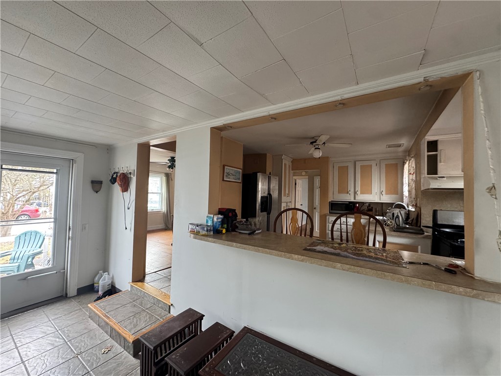 15 Link Street Warwick, RI 02886 - Photo 13 of 32