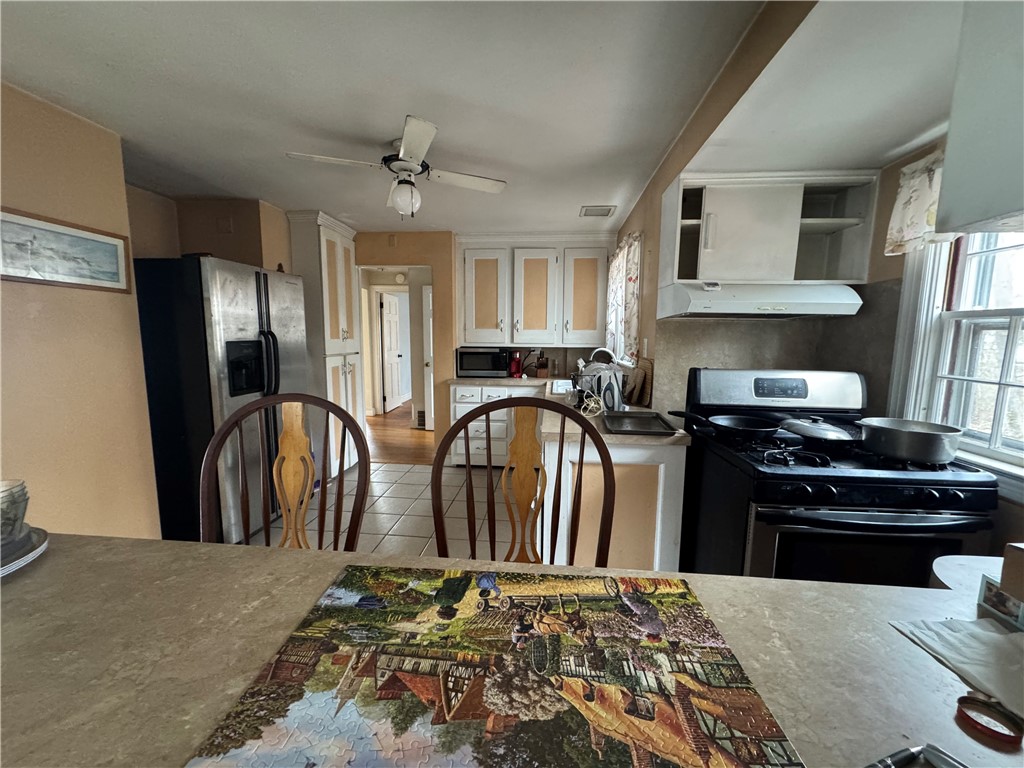 15 Link Street Warwick, RI 02886 - Photo 14 of 32