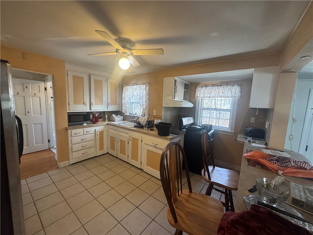 15 Link Street Warwick, RI 02886 - Photo 16 of 32