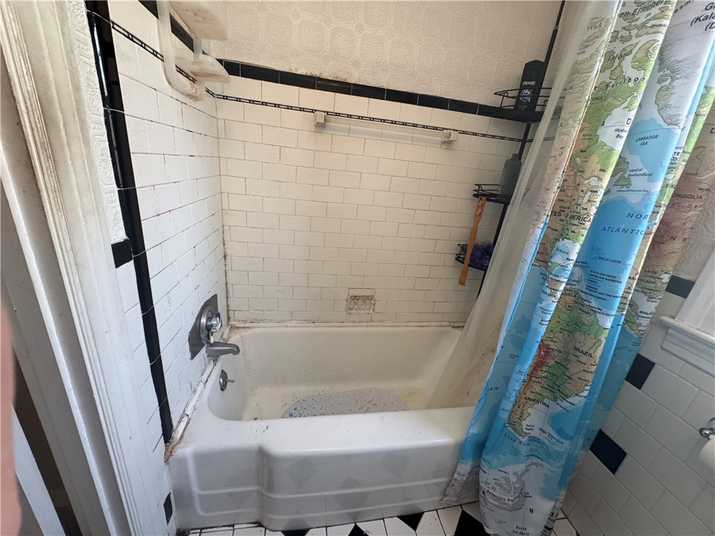 15 Link Street Warwick, RI 02886 - Photo 20 of 32