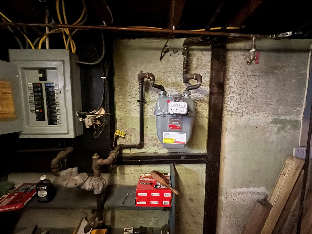 15 Link Street Warwick, RI 02886 - Photo 29 of 32