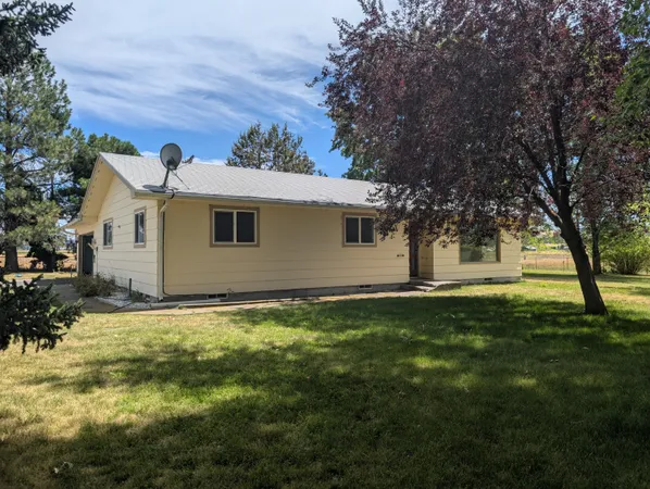 $390,000 | 33000 McCartie Lane, Bonanza, OR 97623
