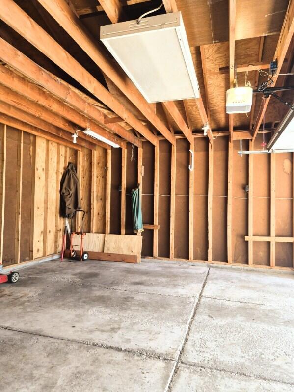 529 West Boulevard Racine, WI 53405 - Photo 23 of 25 garage