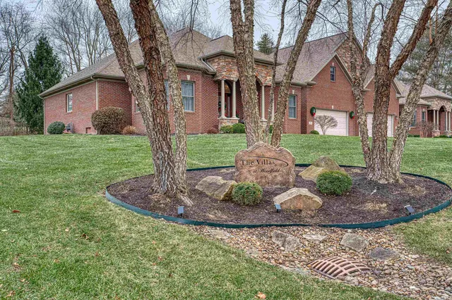 $629,900 | 1499 Woodfield Drive, Newburgh, IN 47630