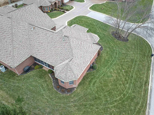 $629,900 | 1499 Woodfield Drive, Newburgh, IN 47630