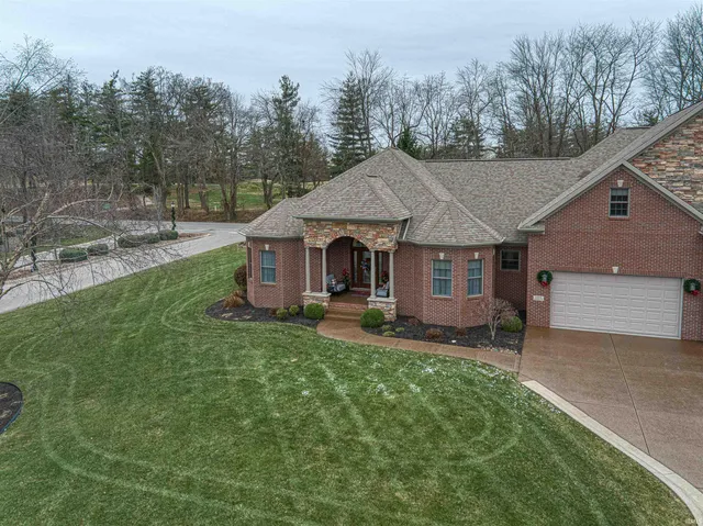 $629,900 | 1499 Woodfield Drive, Newburgh, IN 47630