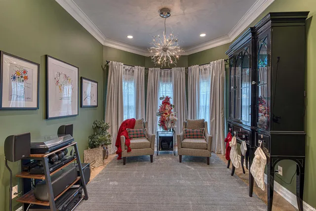 $629,900 | 1499 Woodfield Drive, Newburgh, IN 47630