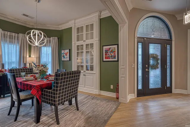 $629,900 | 1499 Woodfield Drive, Newburgh, IN 47630