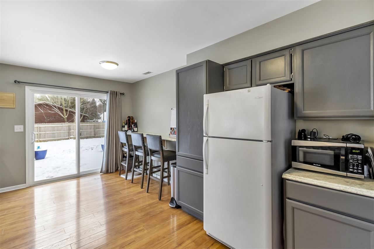 300 East Gates Street Romeo, MI 48065 - Photo 11 of 39 50002884-10.JPG