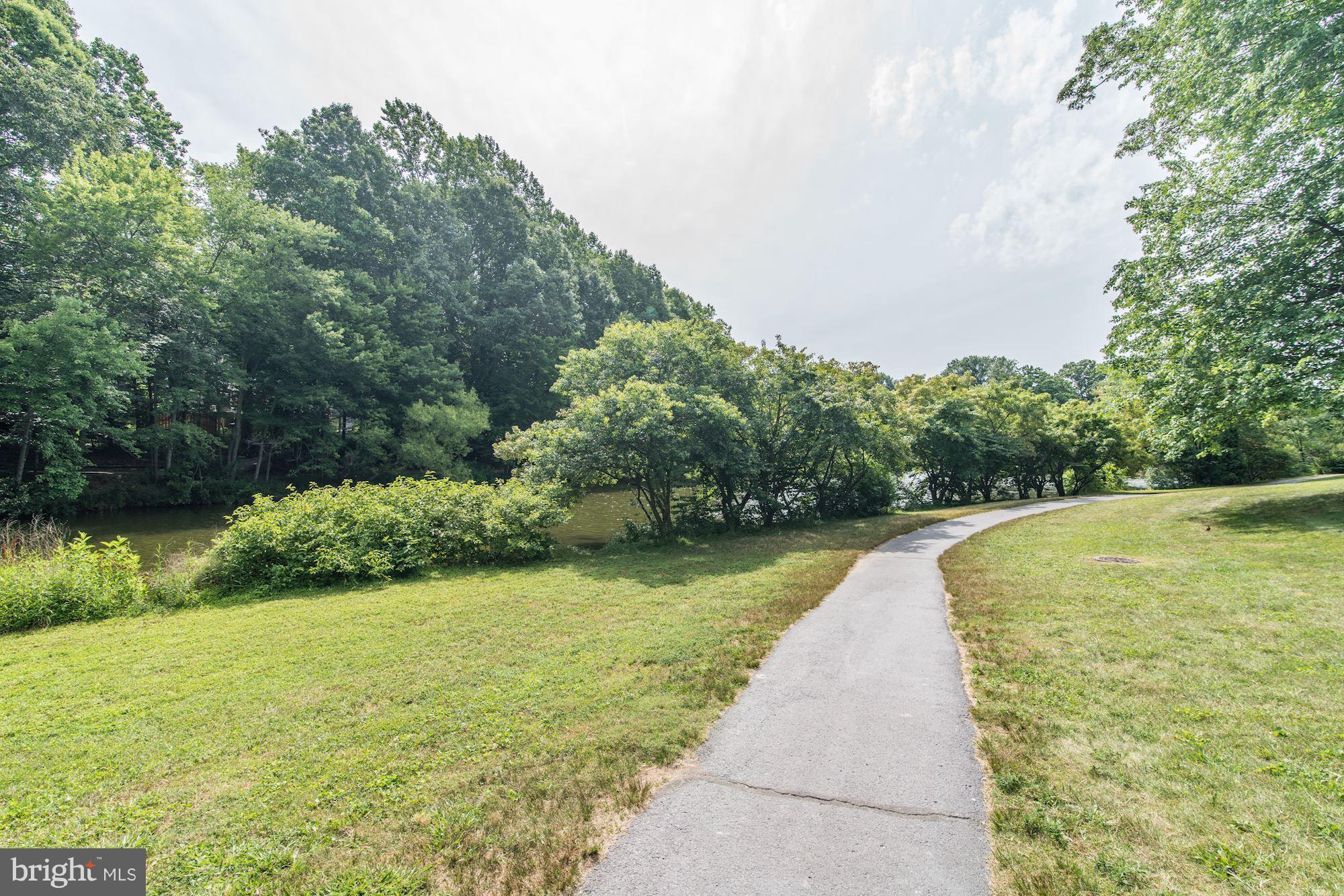 9506 Burdett Road Burke, VA 22015 - Photo 28 of 30 View