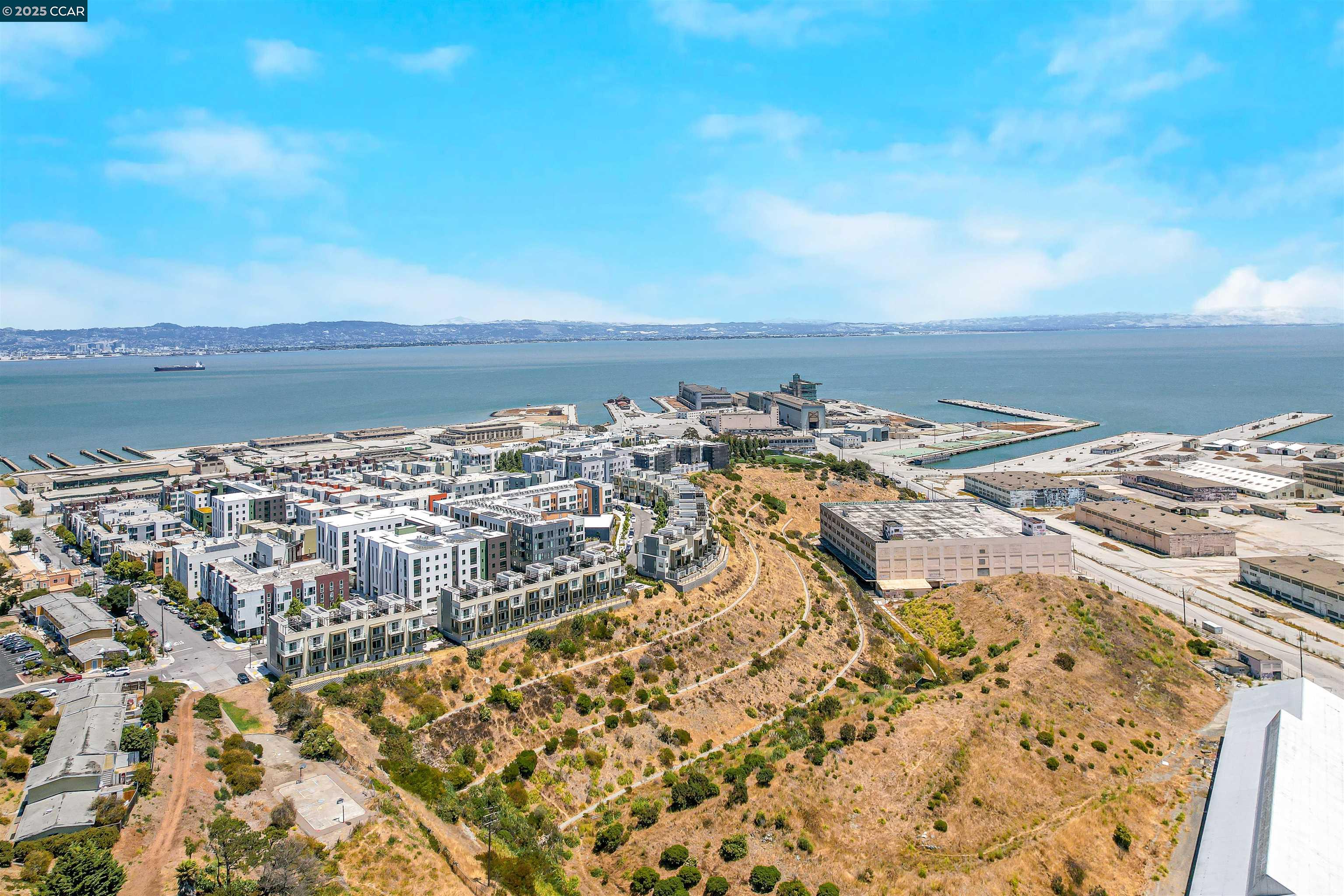 137 Nautilus Court, Unit 82 San Francisco, CA 94124 - Photo 43 of 50