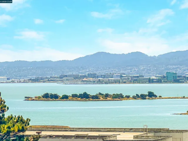 $650,000 | 137 Nautilus Court, Unit 82, San Francisco, CA 94124