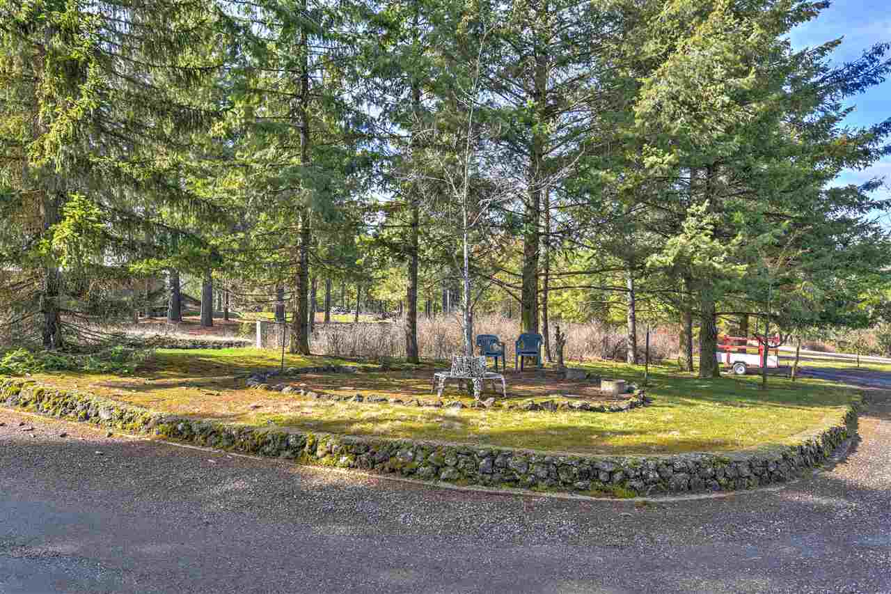 9211 East Stoughton Road Valleyford, WA 99036 - Photo 14 of 19