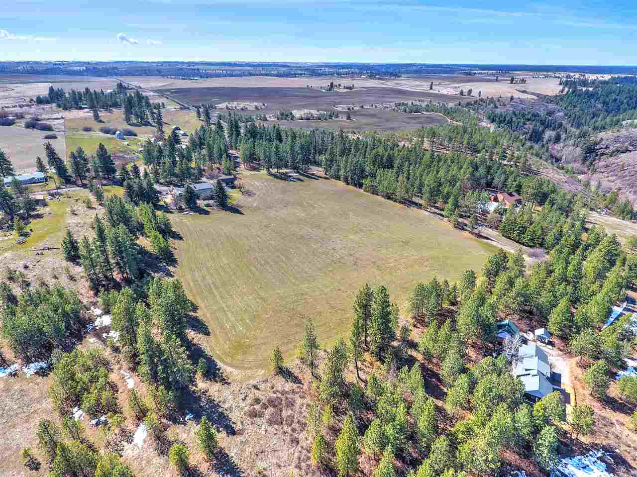 9211 East Stoughton Road Valleyford, WA 99036 - Photo 19 of 19