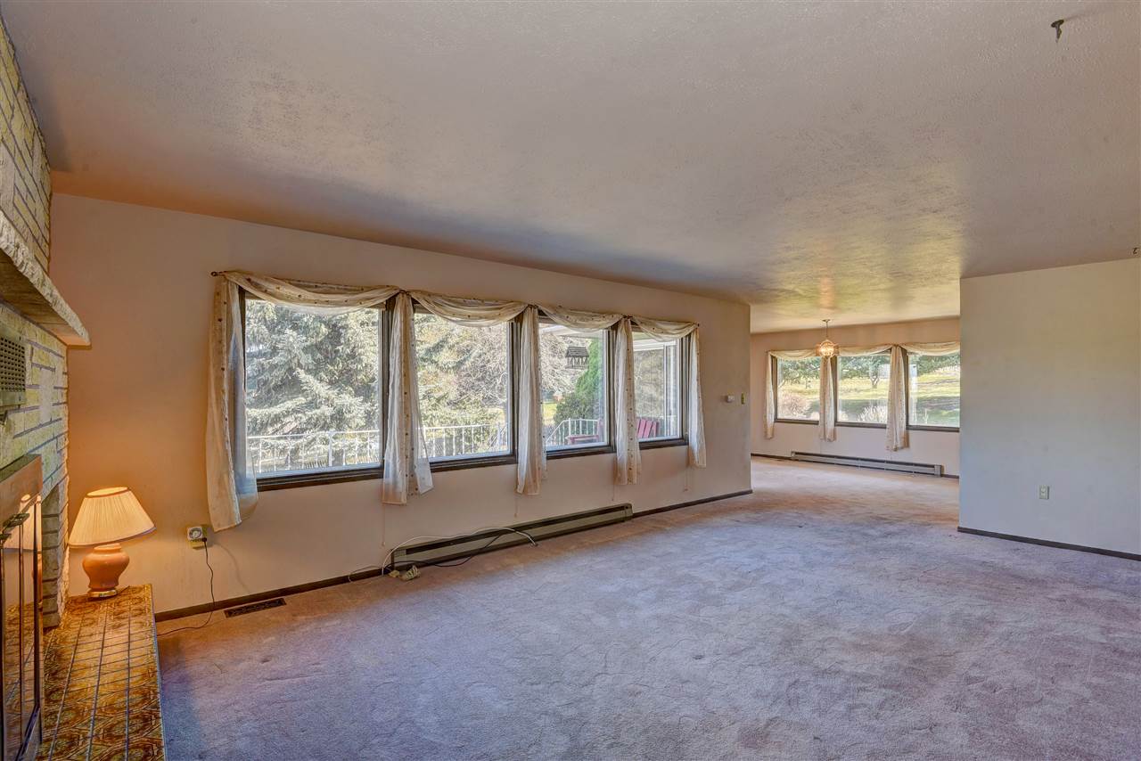 9211 East Stoughton Road Valleyford, WA 99036 - Photo 9 of 19