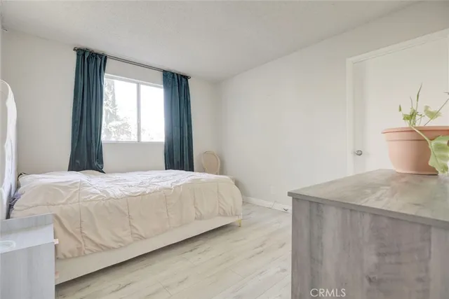 $649,000 | 12325 Sweetbriar Lane, Pacoima, CA 91331