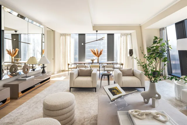 $5,600,000 | 53 West 53rd Street, Unit 20D | Midtown Central