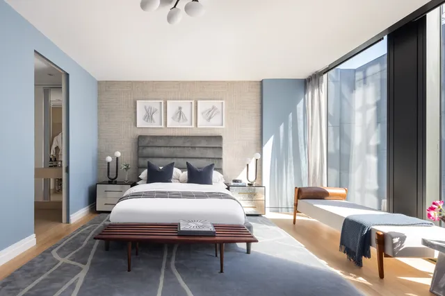 $5,600,000 | 53 West 53rd Street, Unit 20D | Midtown Central